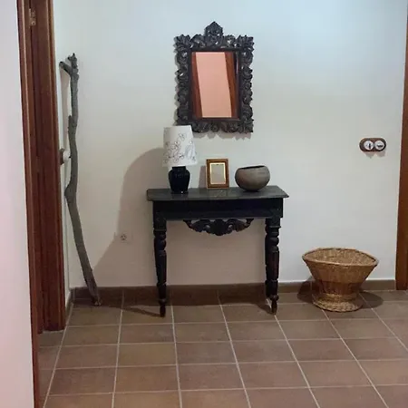 Rural House, Quiet Environment. Pool. Jacuzzi. Free Wifi בית נופש