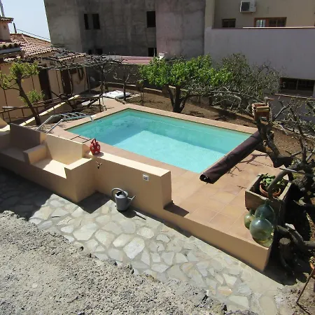 Rural House, Quiet Environment. Pool. Jacuzzi. Free Wifi * וילפלור
