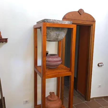 Rural House, Quiet Environment. Pool. Jacuzzi. Free Wifi בית נופש וילפלור