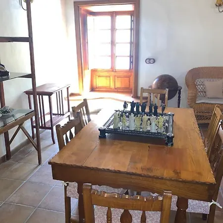 בית נופש Rural House, Quiet Environment. Pool. Jacuzzi. Free Wifi *