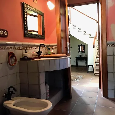 Rural House, Quiet Environment. Pool. Jacuzzi. Free Wifi בית נופש *