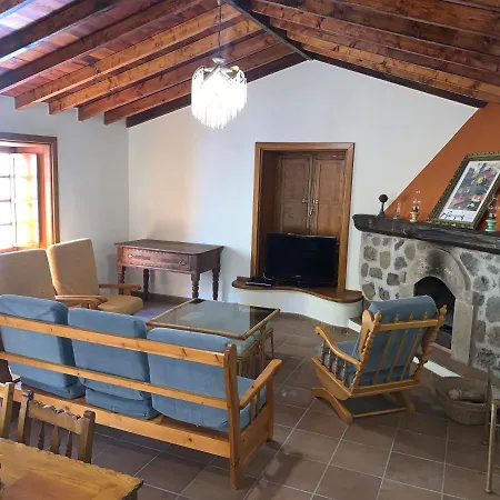 Rural House, Quiet Environment. Pool. Jacuzzi. Free Wifi *