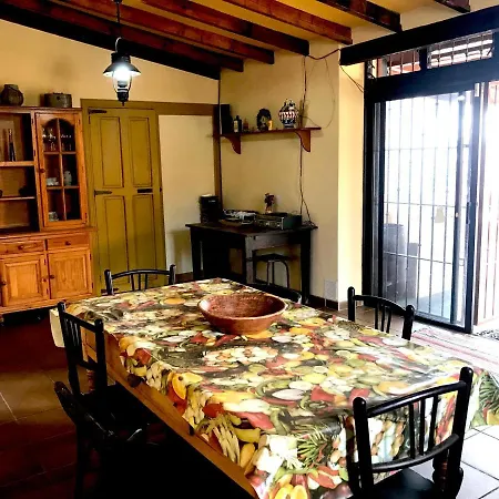 Rural House, Quiet Environment. Pool. Jacuzzi. Free Wifi *